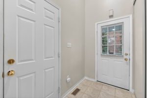 1480 Britannia Rd W unit 24, Mississauga, ON L5V 2K4, Canada Photo 5