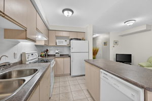 1480 Britannia Rd W unit 24, Mississauga, ON L5V 2K4, Canada Photo 21