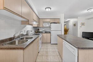 1480 Britannia Rd W unit 24, Mississauga, ON L5V 2K4, Canada Photo 22