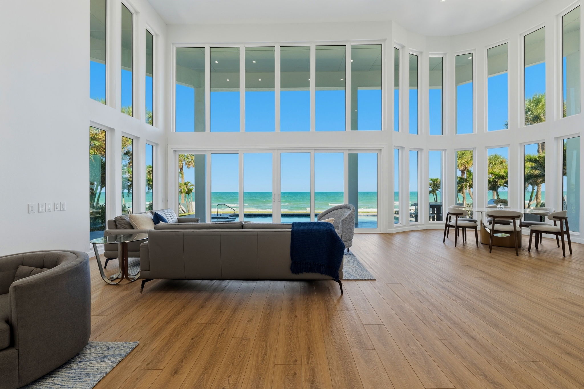  Photo 30