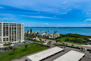 Master Bedroom Balcony View1
