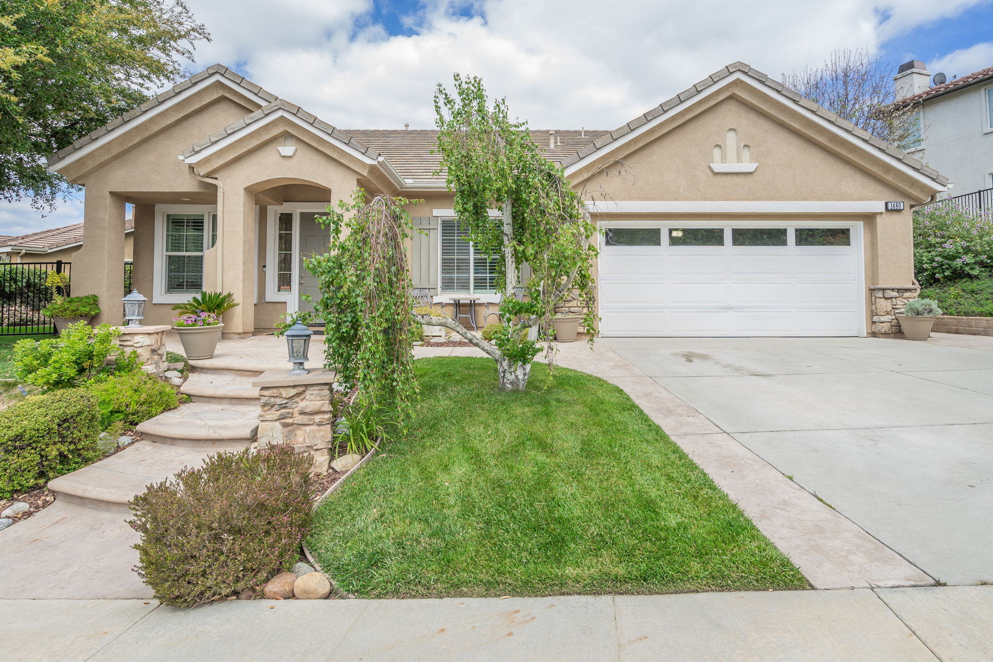  1480 Hidden Ranch Dr, Simi Valley, CA 93063, US