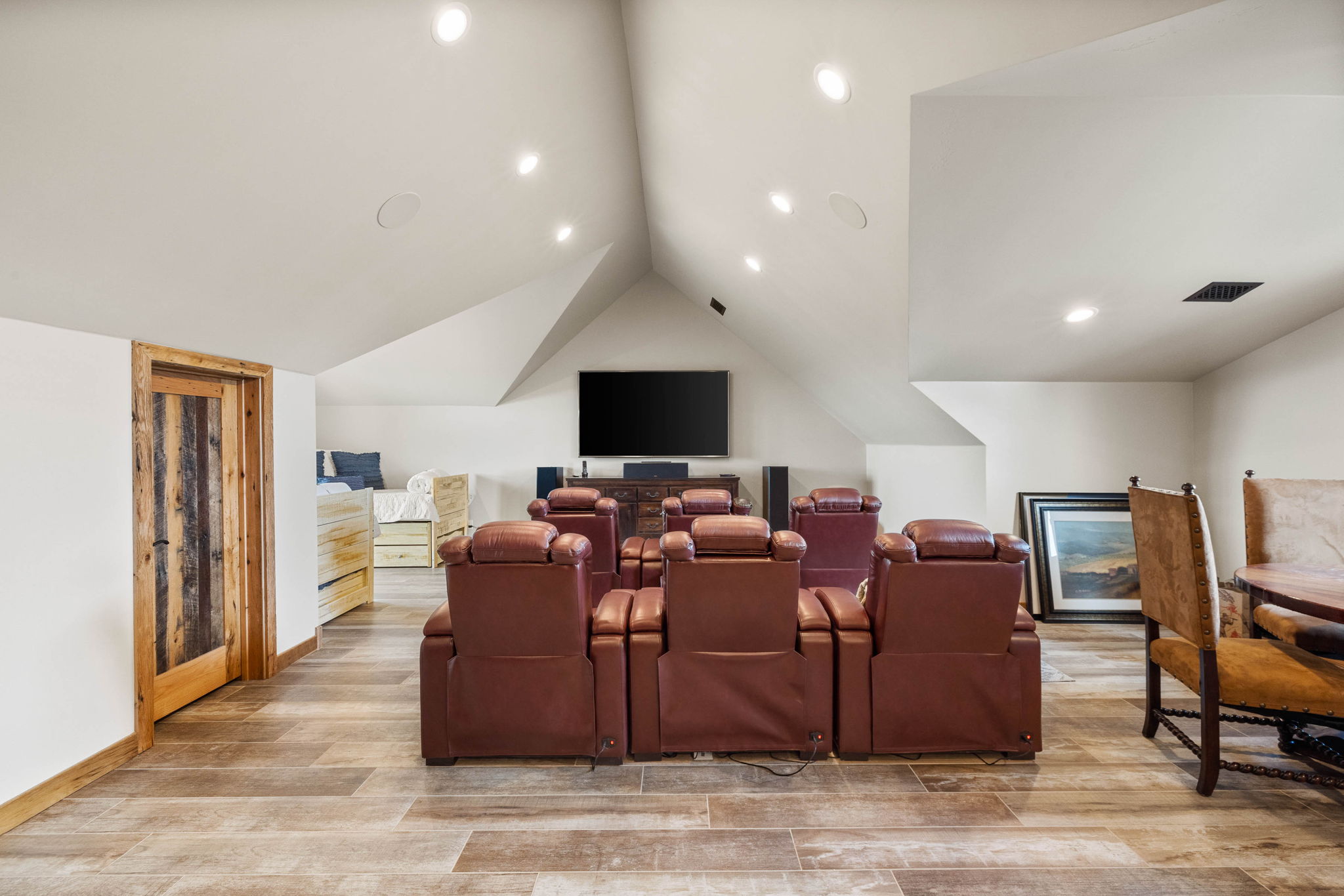 Family Room (1)