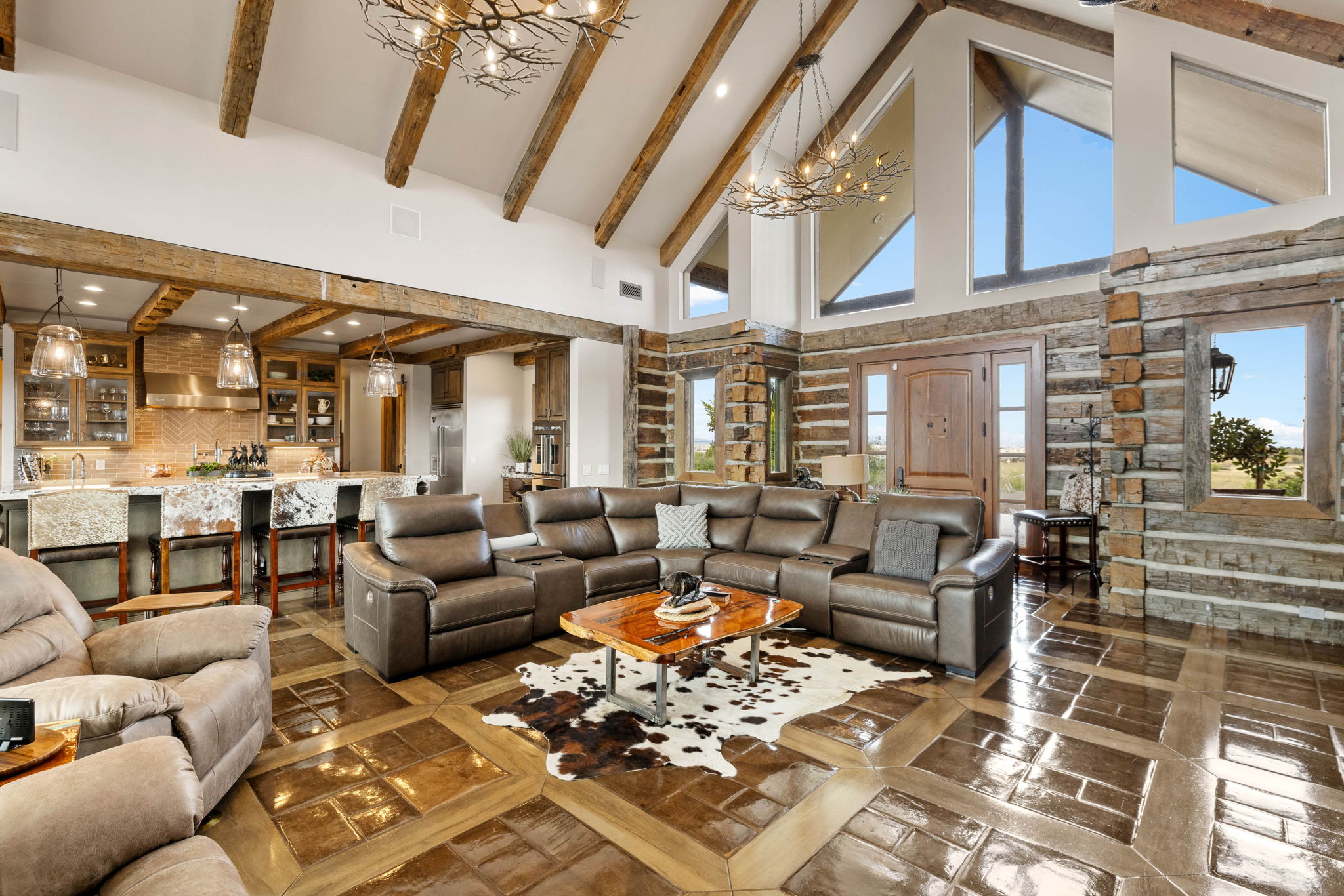 Living Room (5)