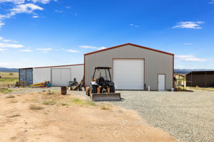 Garage and Workshop (2)
