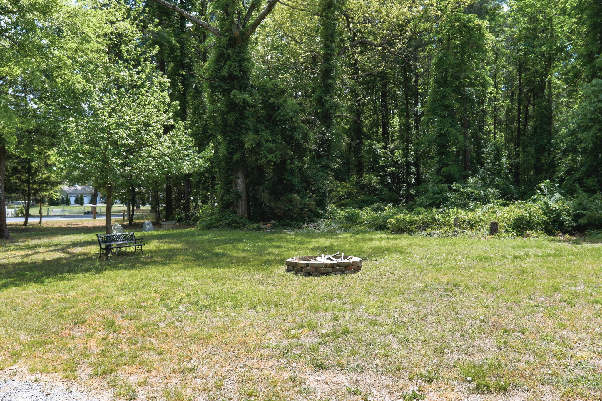 27-Front Yard