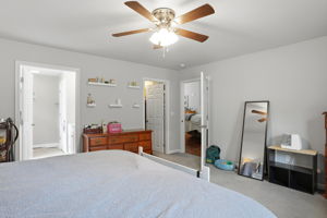 19-Primary Bedroom