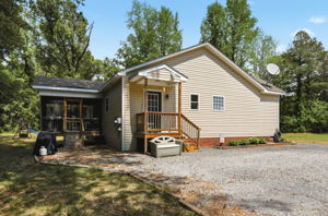 29-Exterior Back