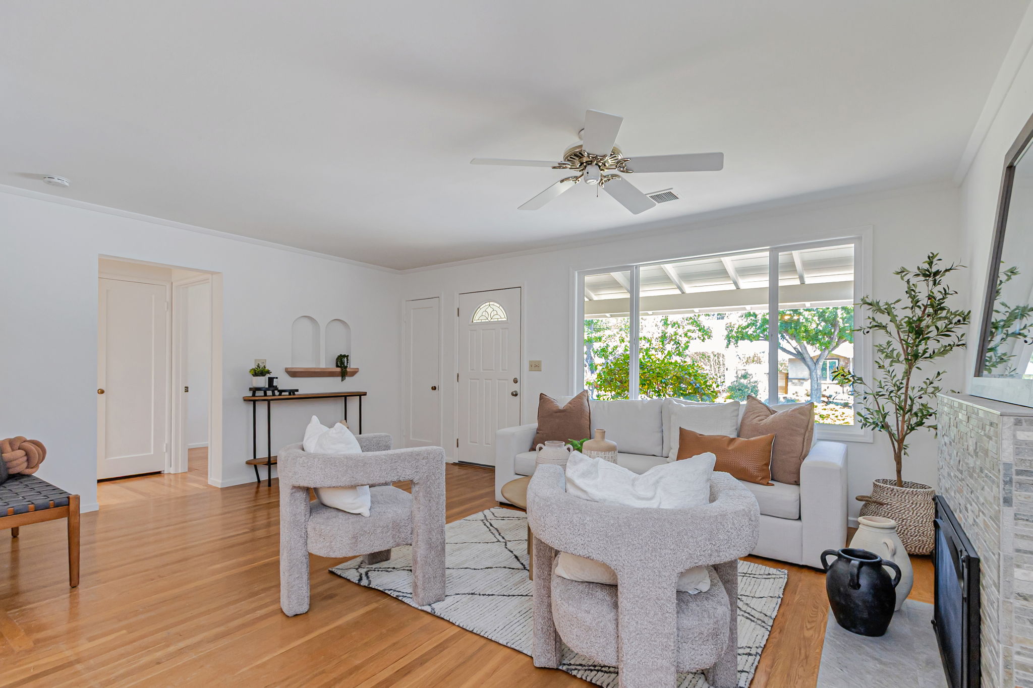 012_ 14805 Acton Dr  San