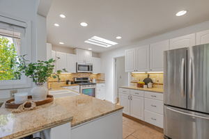 021_ 14805 Acton Dr  San