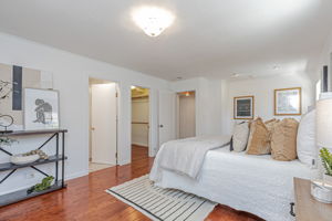 040_ 14805 Acton Dr  San