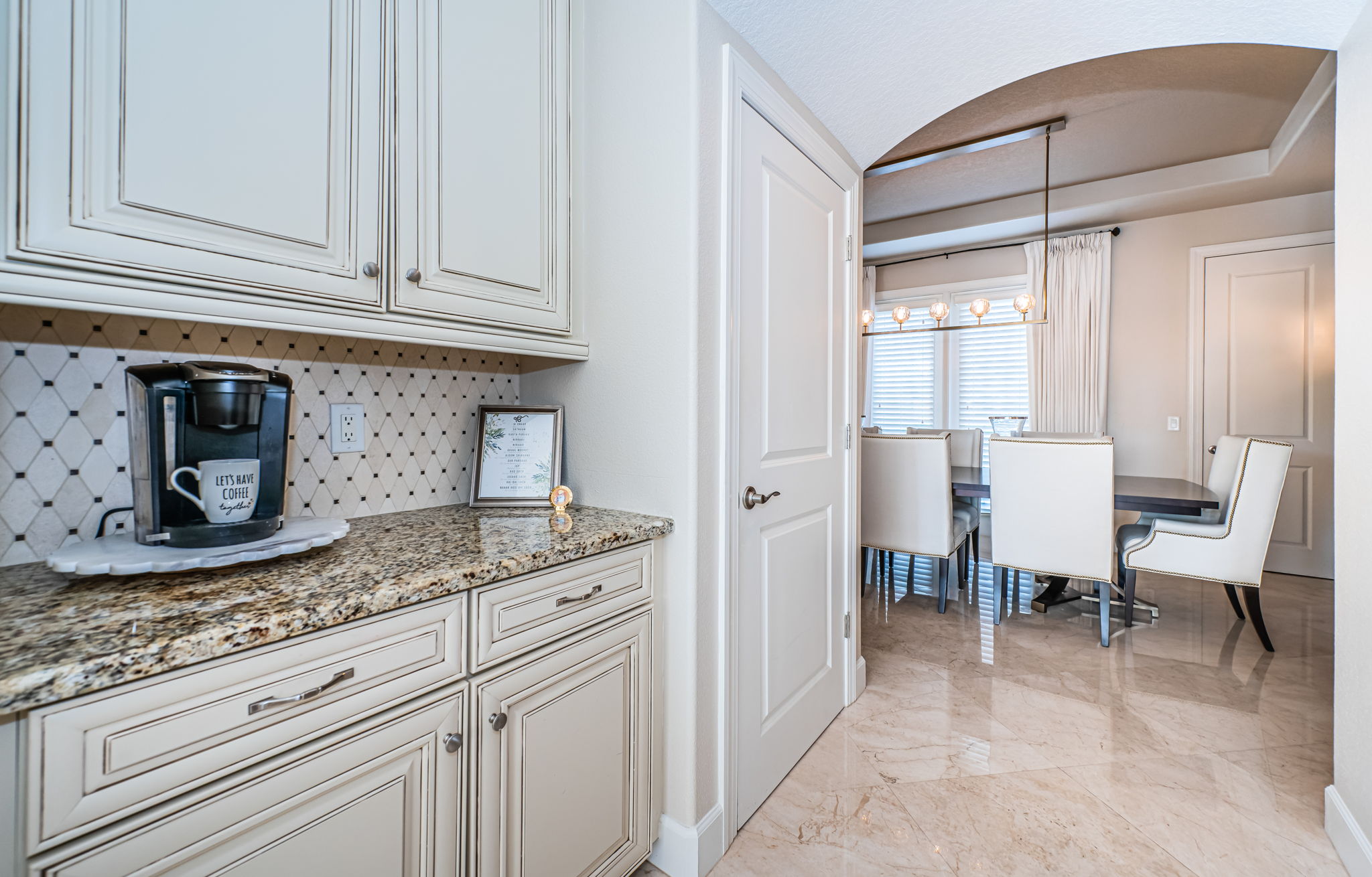 Butlers Pantry1