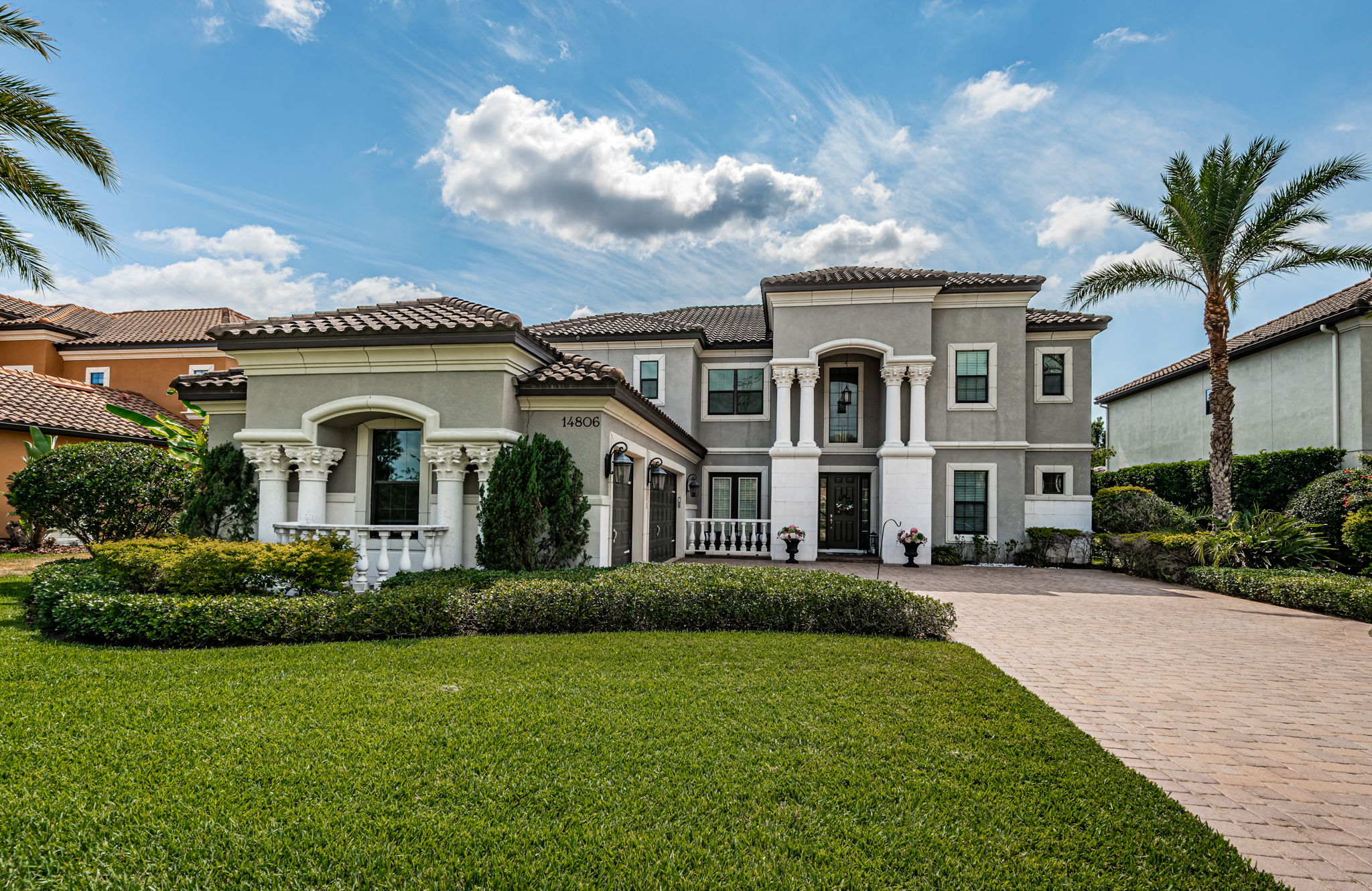 Front Exterior2