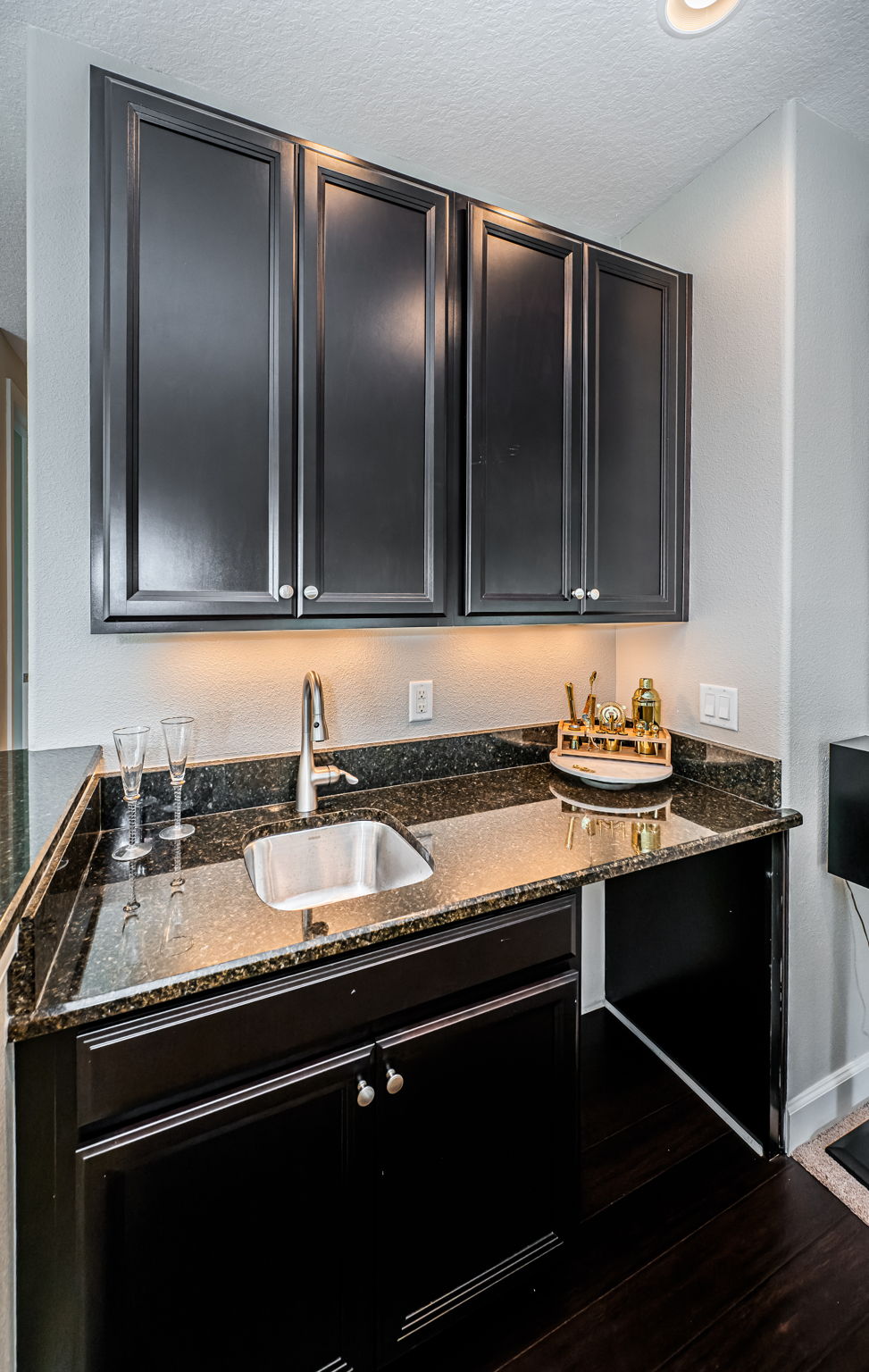 Upper Level Bonus Room1e