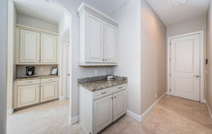 Butler Pantry3