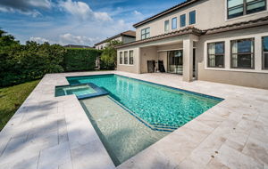 Pool9