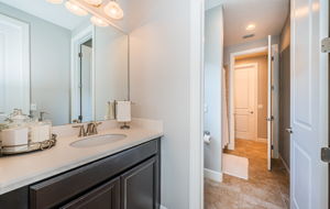 Upper Level Jack n Jill Bathroom1b