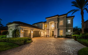 Front Exterior31