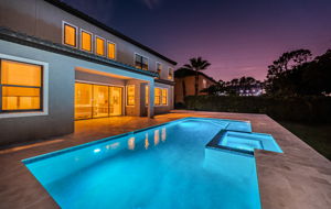 Pool27