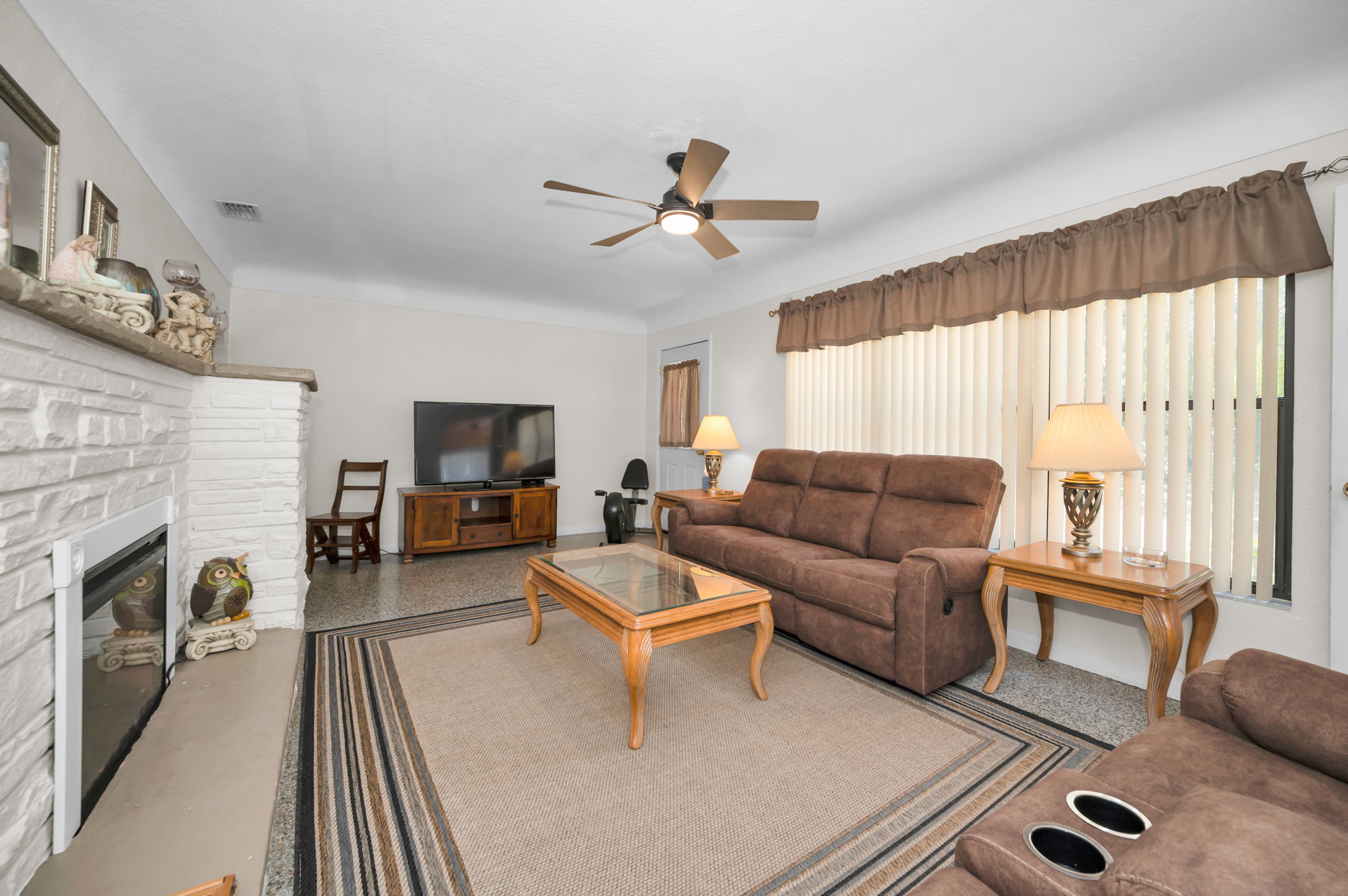 Living Room4