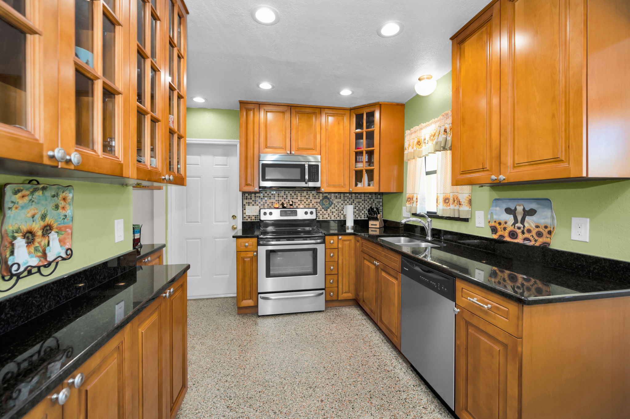 Kitchen1