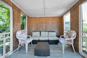 Screened Sun Room2