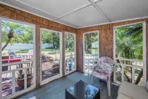 Screened Sun Room3