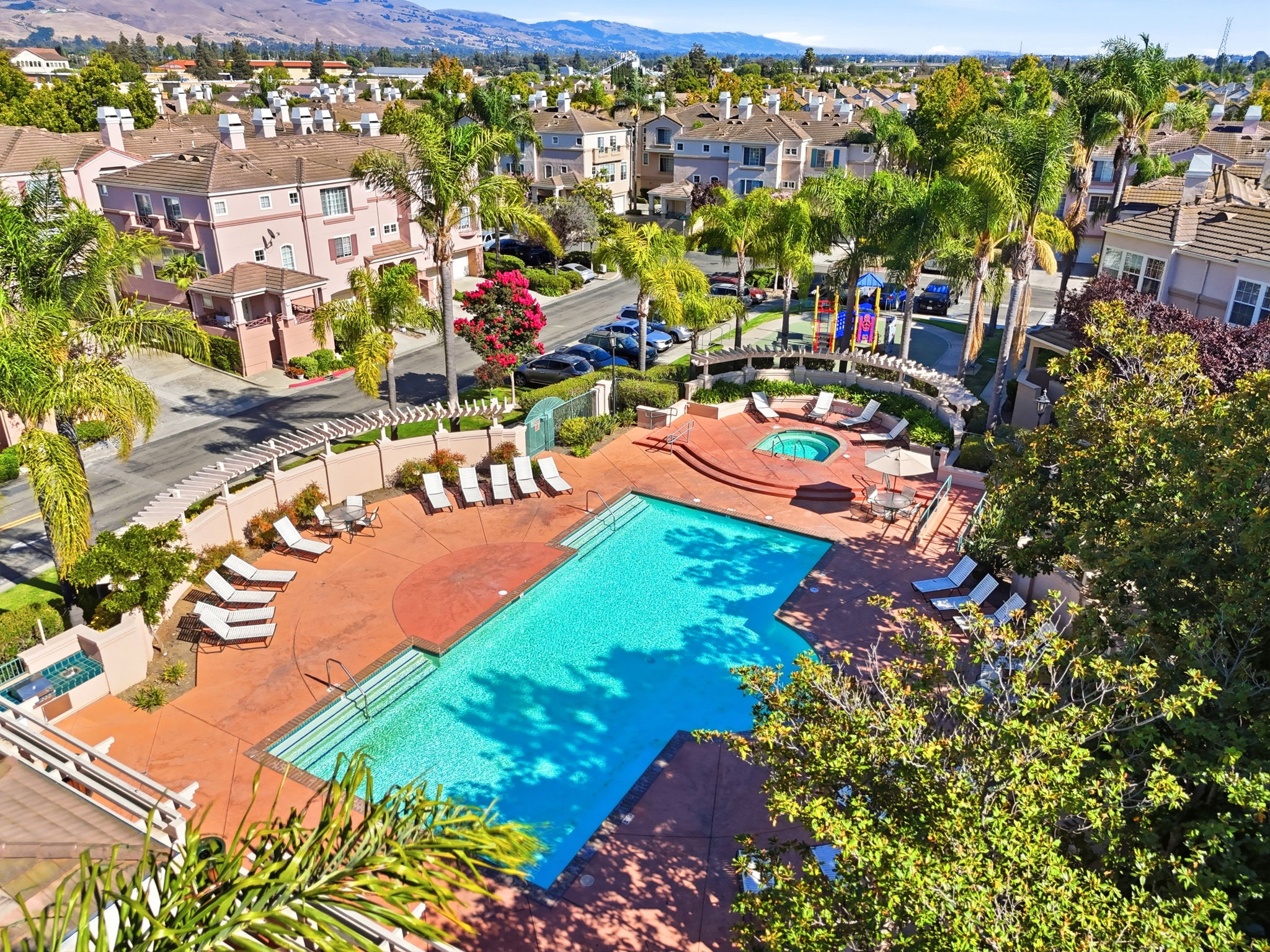 Community Pool & SPA