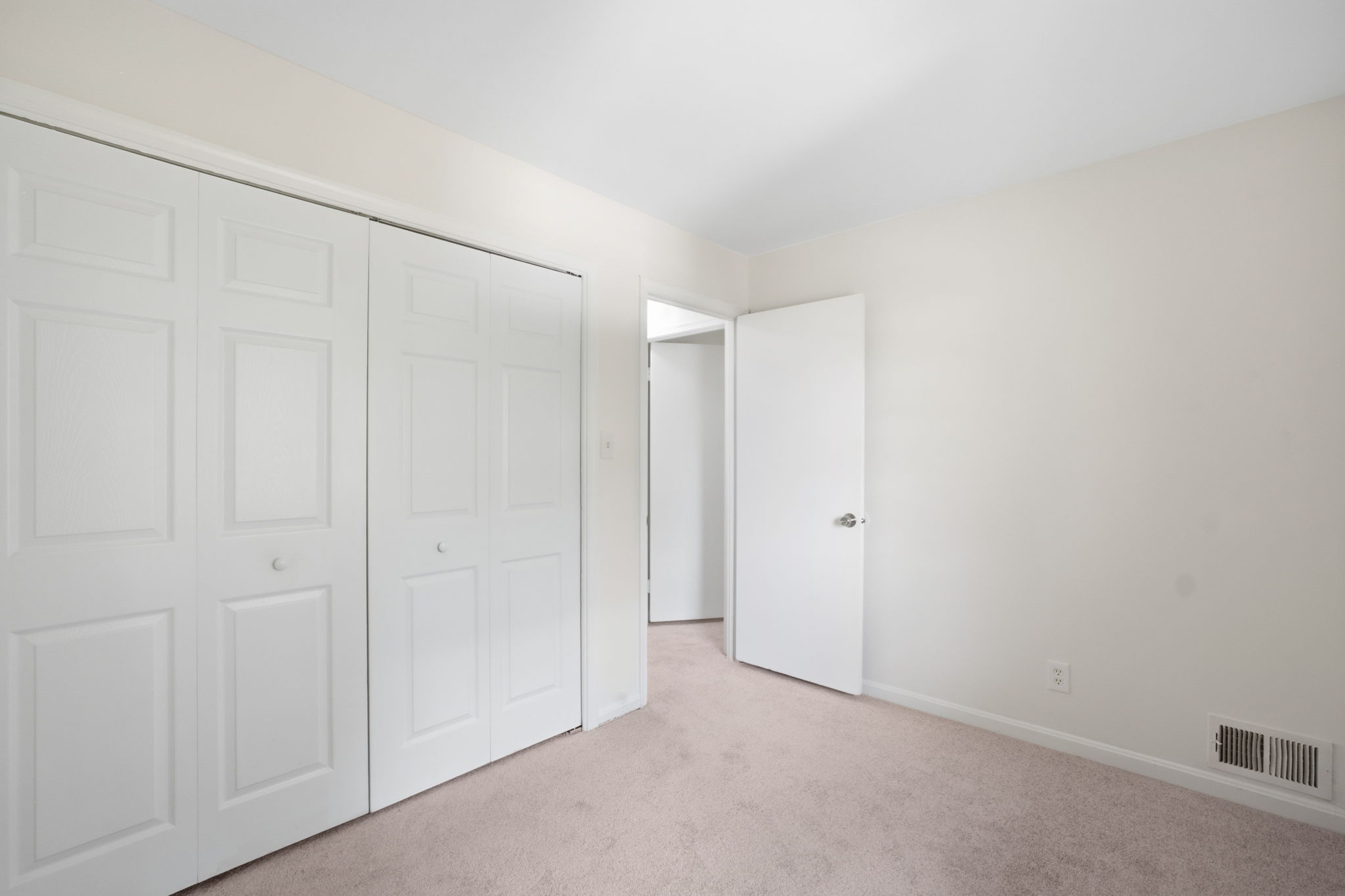 Upper level second bedroom