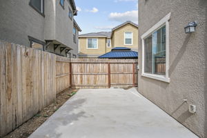  Photo 30