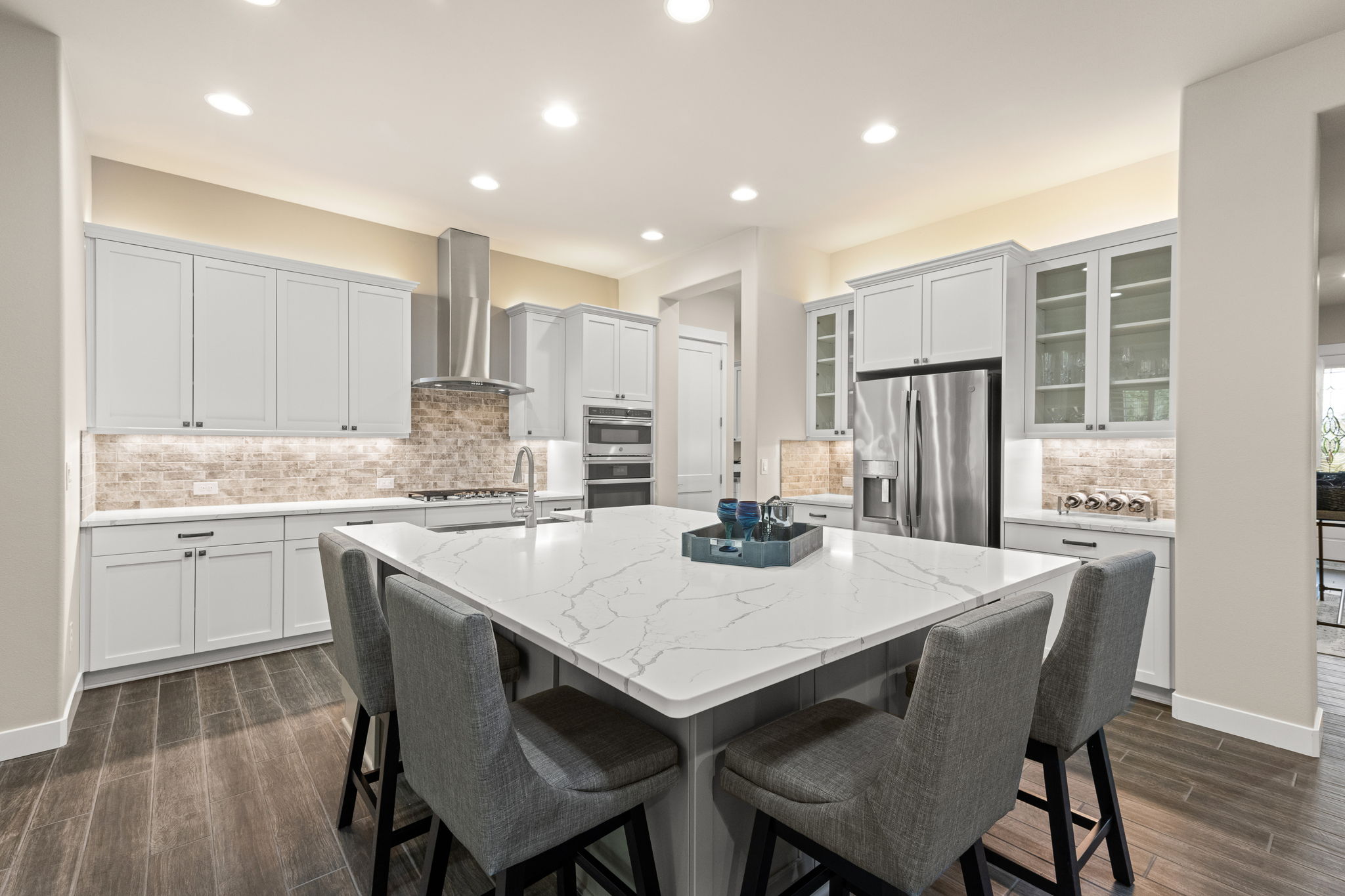 Top tier spacious kitchen