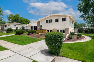 14528 Parkside Ave, Oak Forest, IL 60452_001