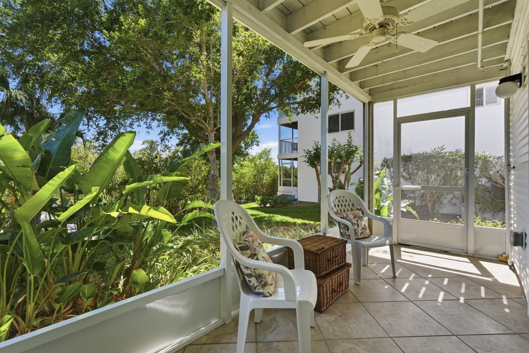Screened Patio with ceiling fan