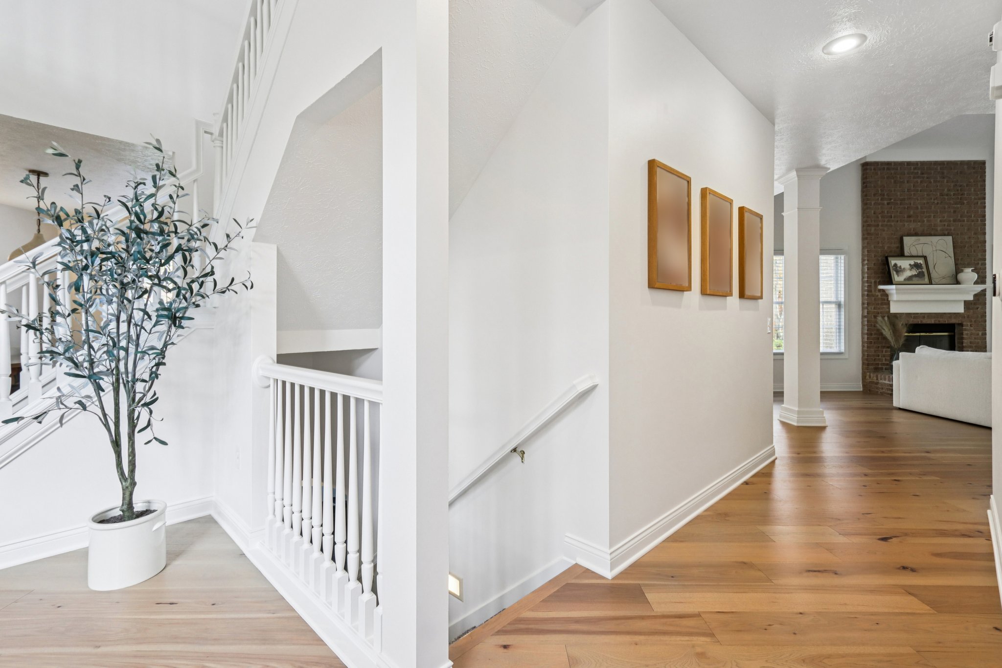 Bixby Dr-S0311-013.jpg