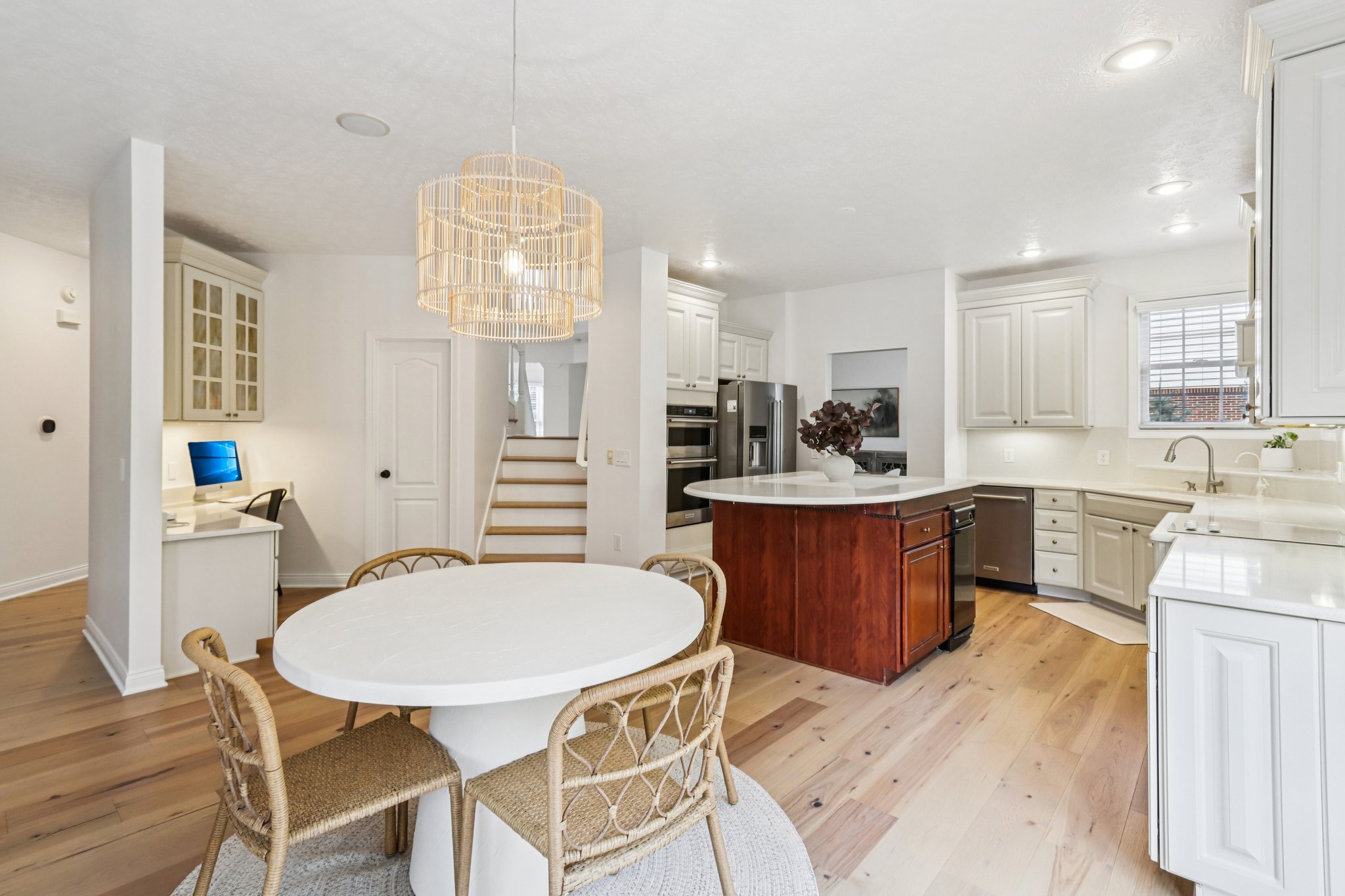 Bixby Dr-S0311-019.jpg