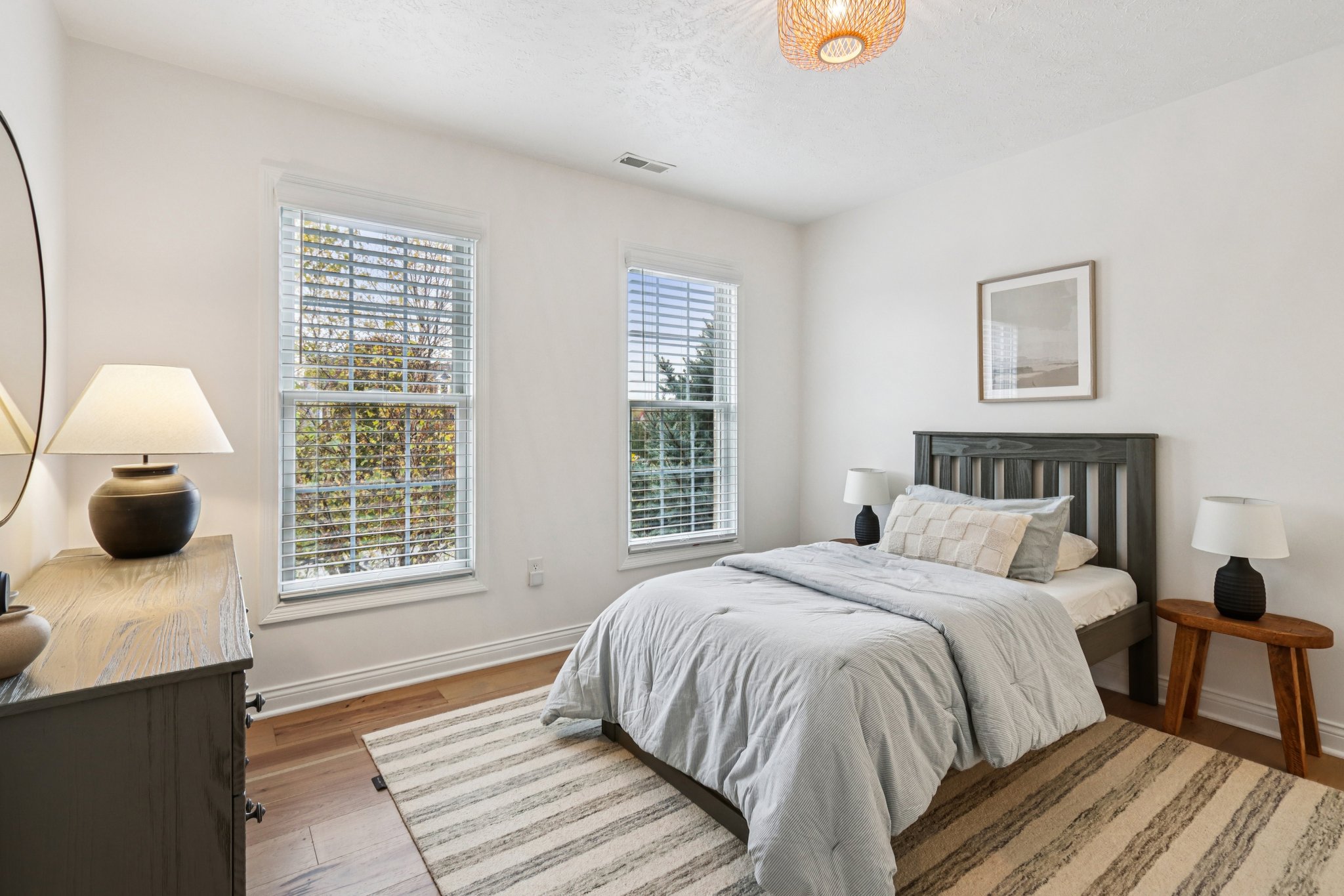 Bixby Dr-S0311-032.jpg