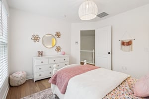 Bixby Dr-S0311-036.jpg