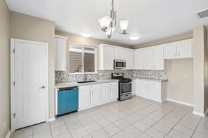 E 119th Ave-S2008-011.jpg