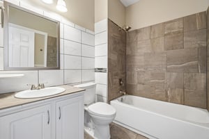 E 119th Ave-S2008-016.jpg