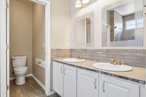 E 119th Ave-S2008-022.jpg