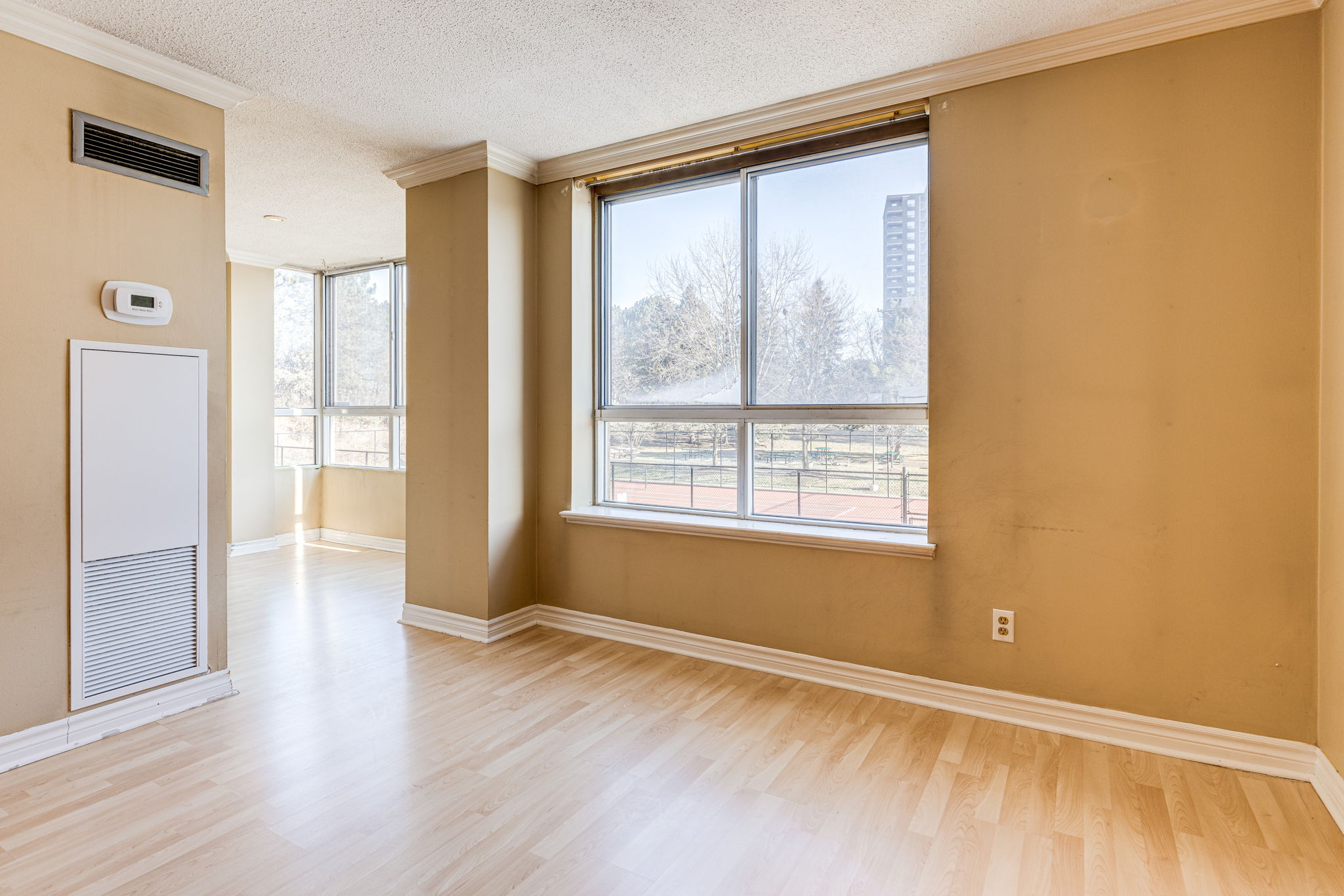 Mississauga property showcase — delivered property photograph 8