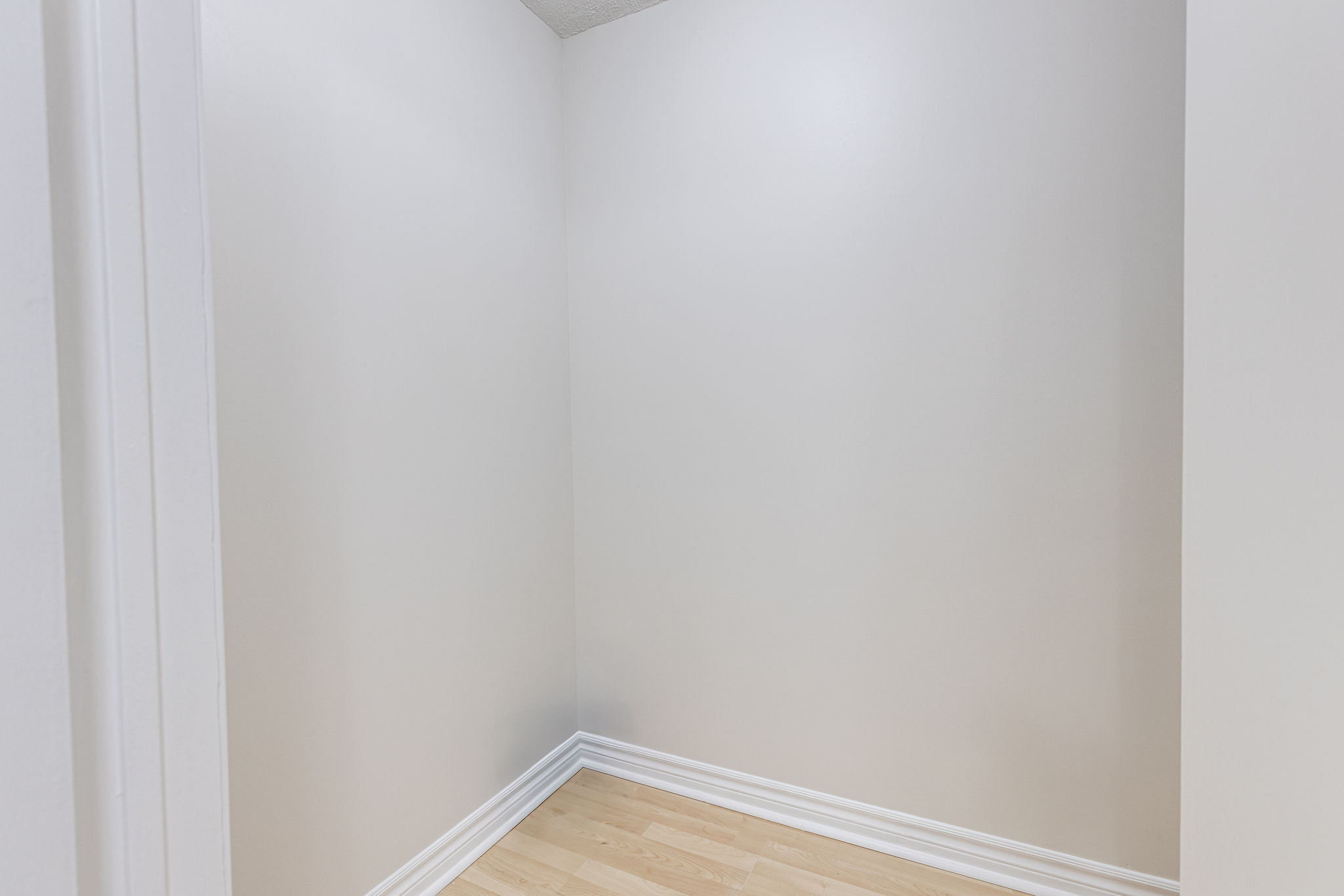Mississauga property showcase — delivered property photograph 7