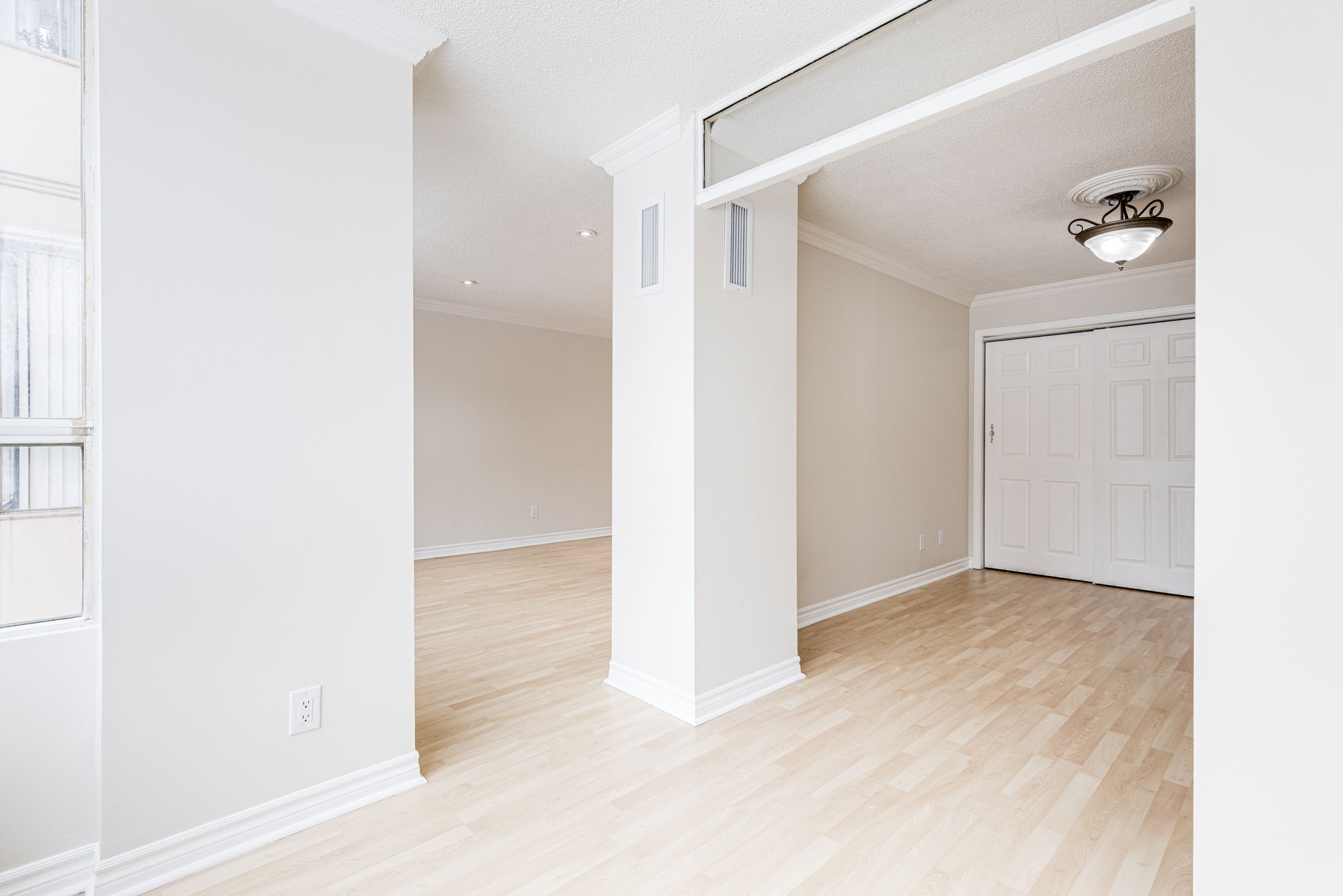 Mississauga property showcase — delivered property photograph 16
