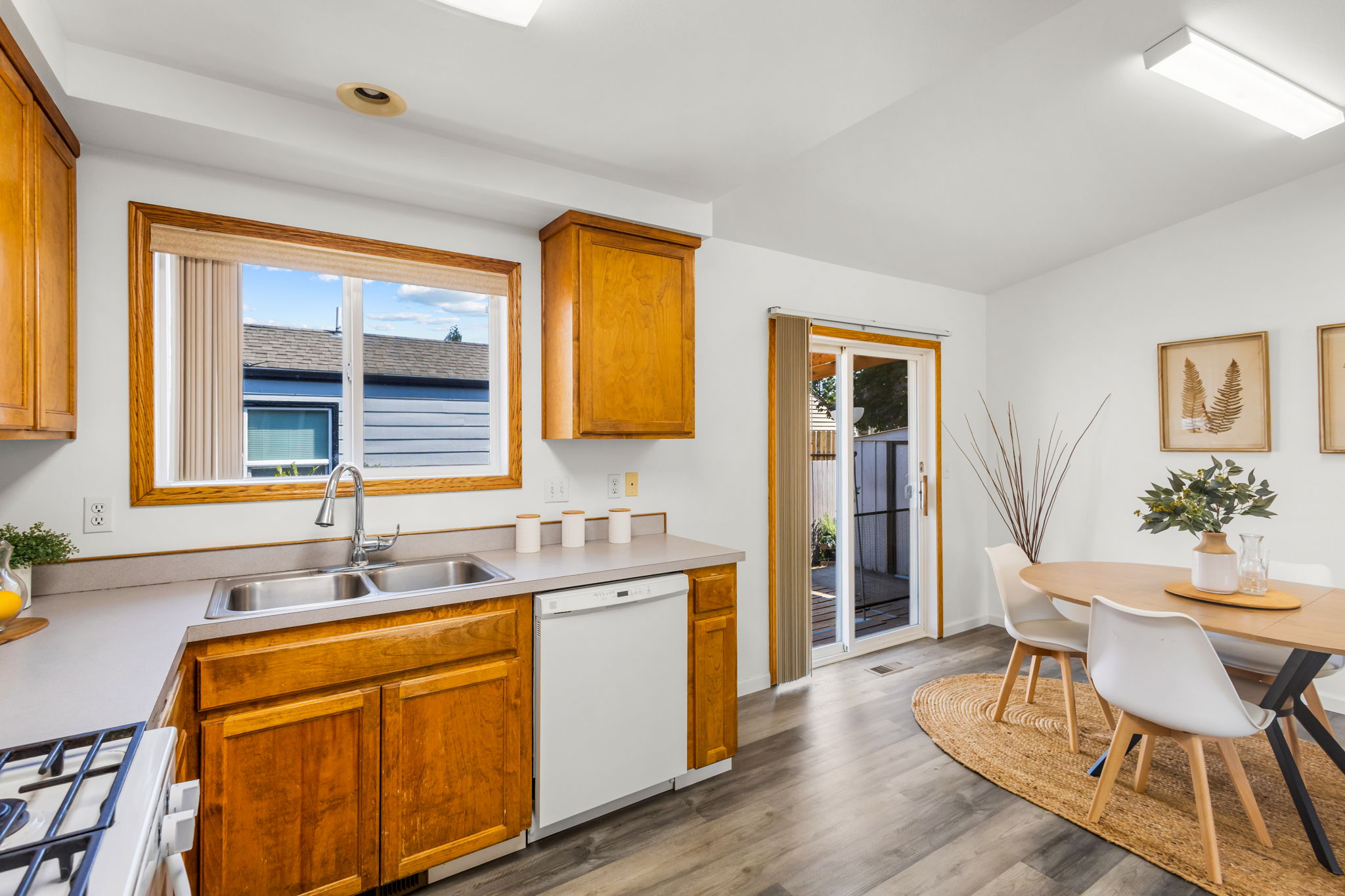 1485 Lawnridge ST SW11