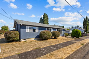 1485 Lawnridge ST SW2