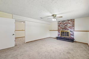 SE 11th St-S1905-035.jpg