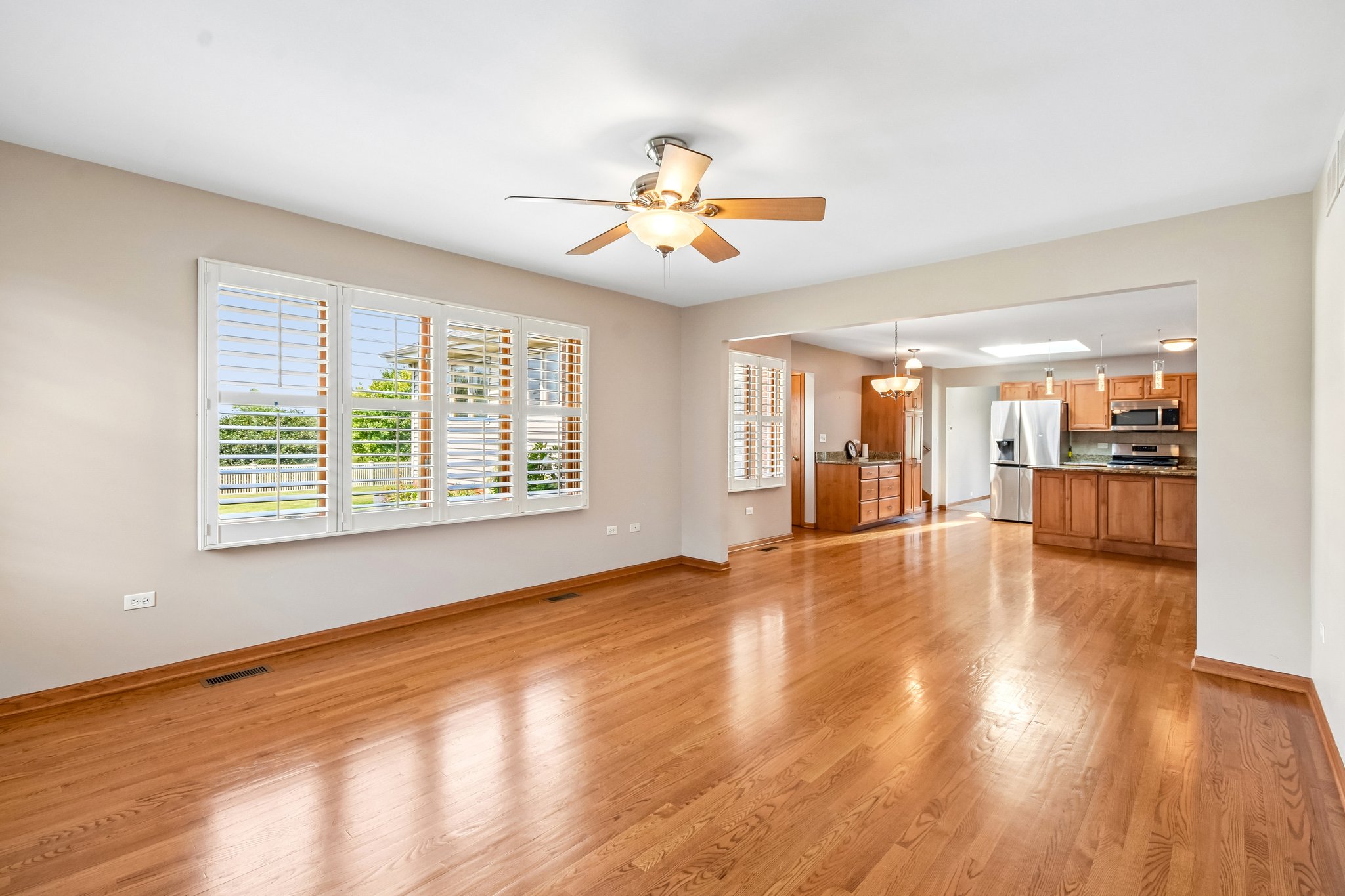 Carlton Ln-S3007-010.jpg