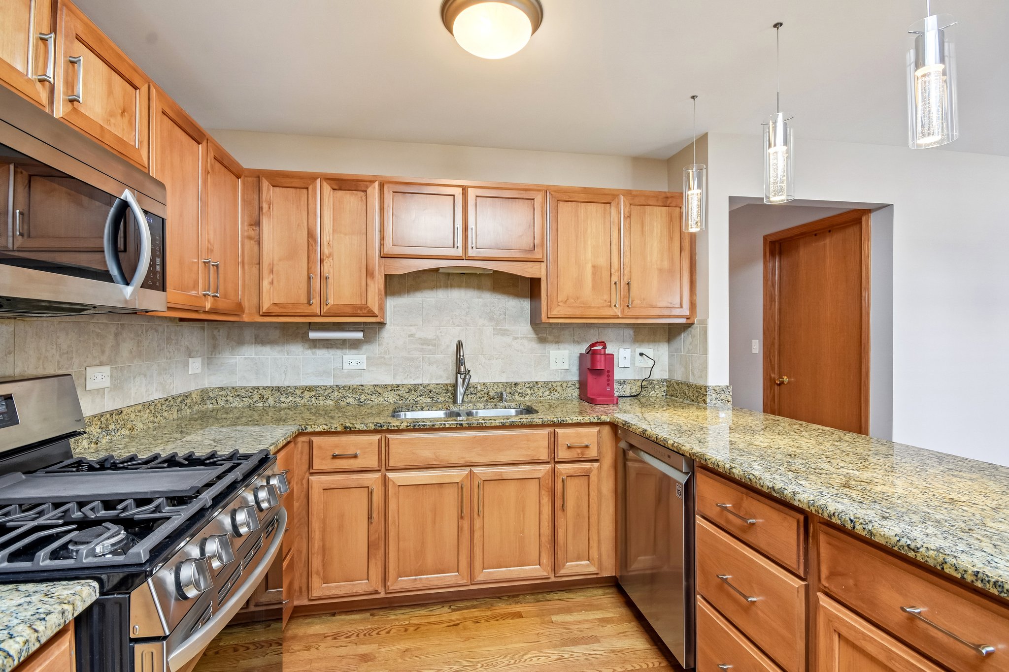 Carlton Ln-S3007-015.jpg