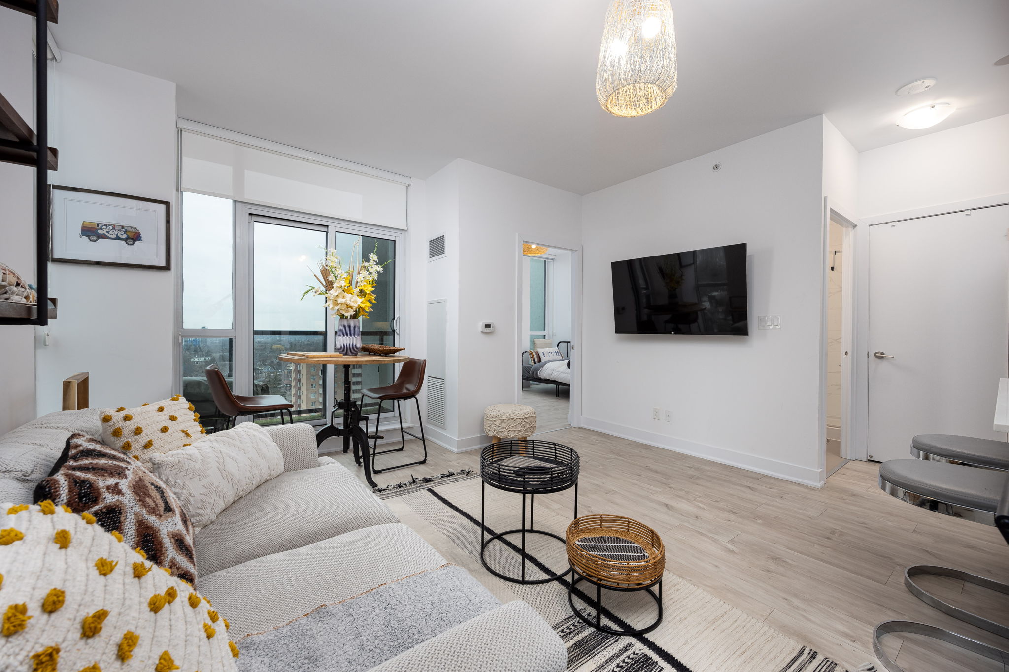 Toronto property showcase — delivered property photograph 4