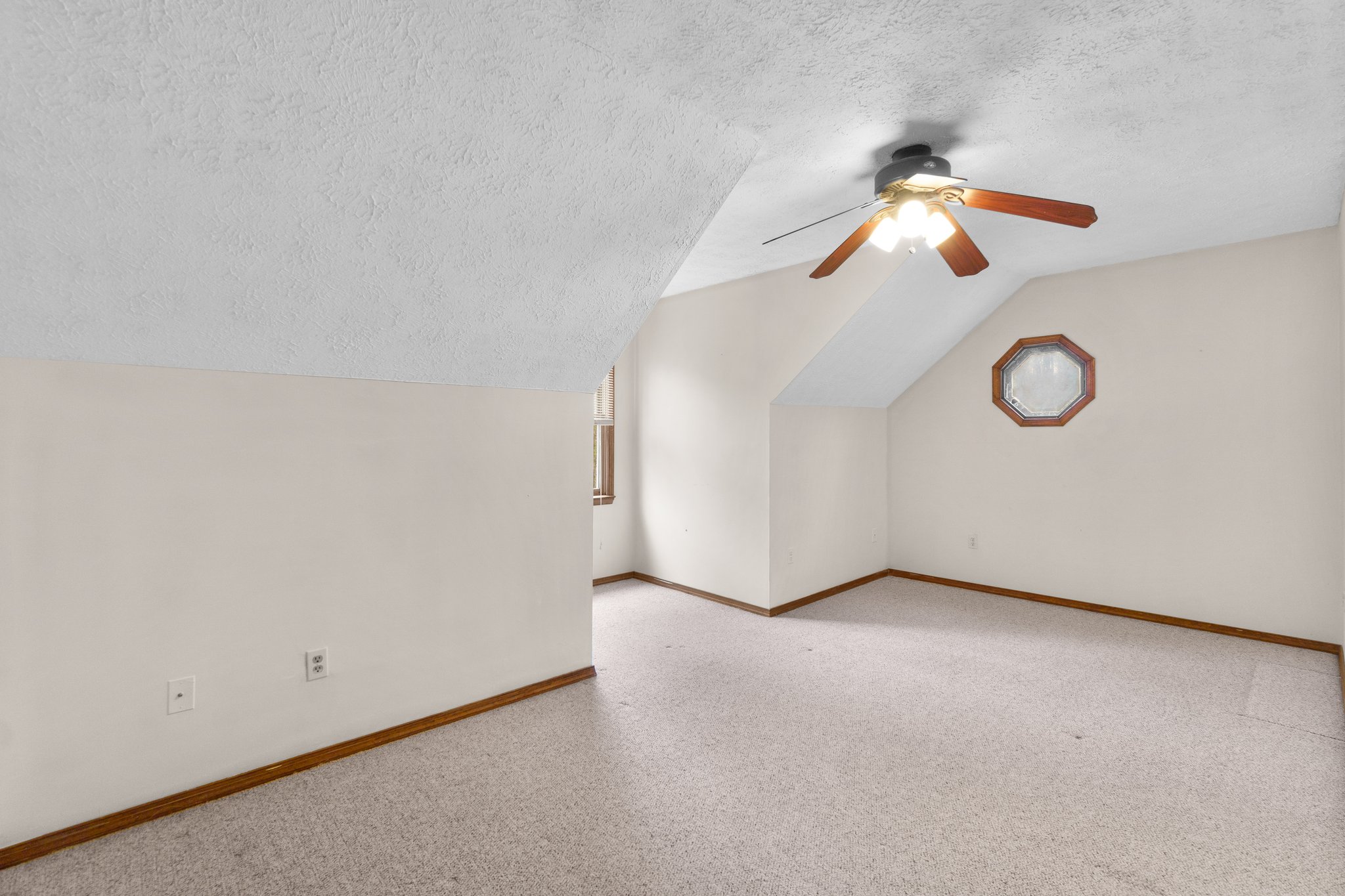 24. Upper bedroom.jpg